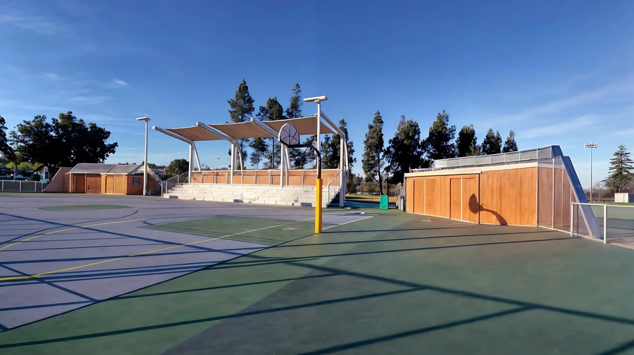 Elevating Outdoor Spaces: Phenolic Cladding Installation at Evergreen Community College’s Sports Complex